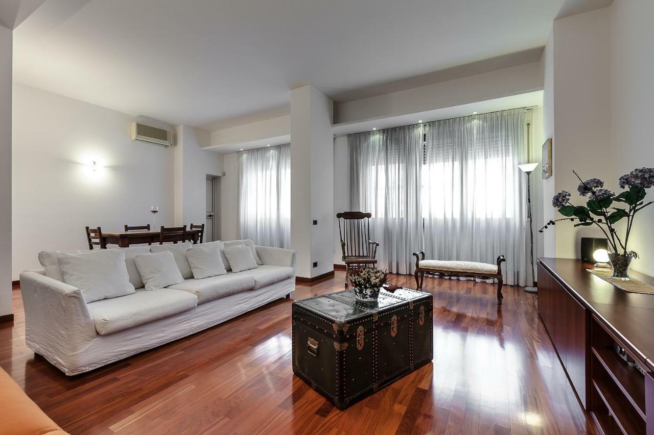 Milano Darsena Apartment Bagian luar foto