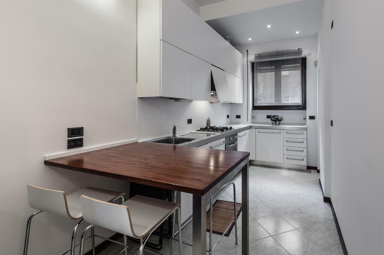 Milano Darsena Apartment Bagian luar foto