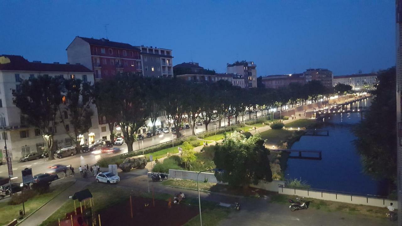 Milano Darsena Apartment Bagian luar foto
